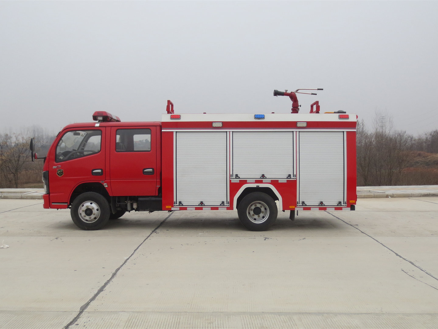 2.5噸東風泡沫消防車