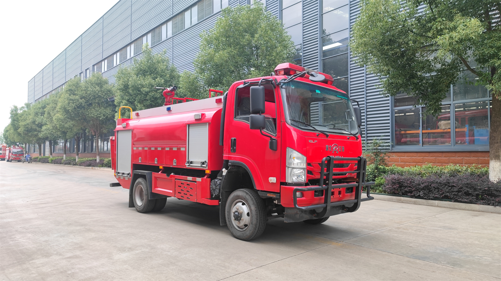 森林四驅(qū)慶鈴單排4.6噸供水車